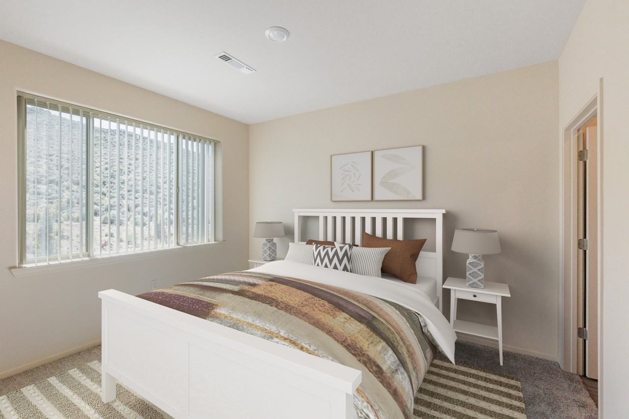 North Peak Apartments - Photo 4 of 18