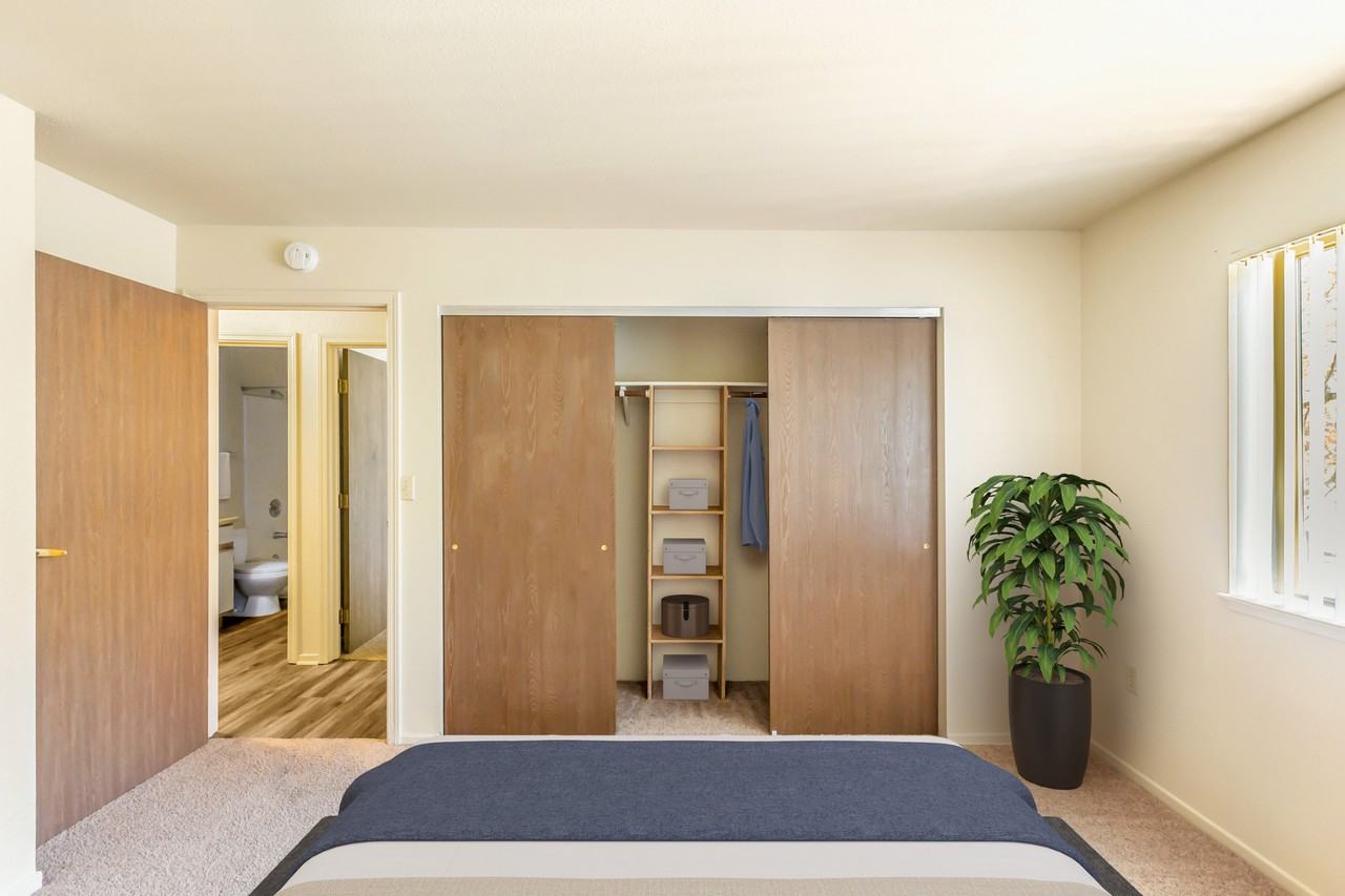 Sierra Sage Apartments - Photo 6 of 14