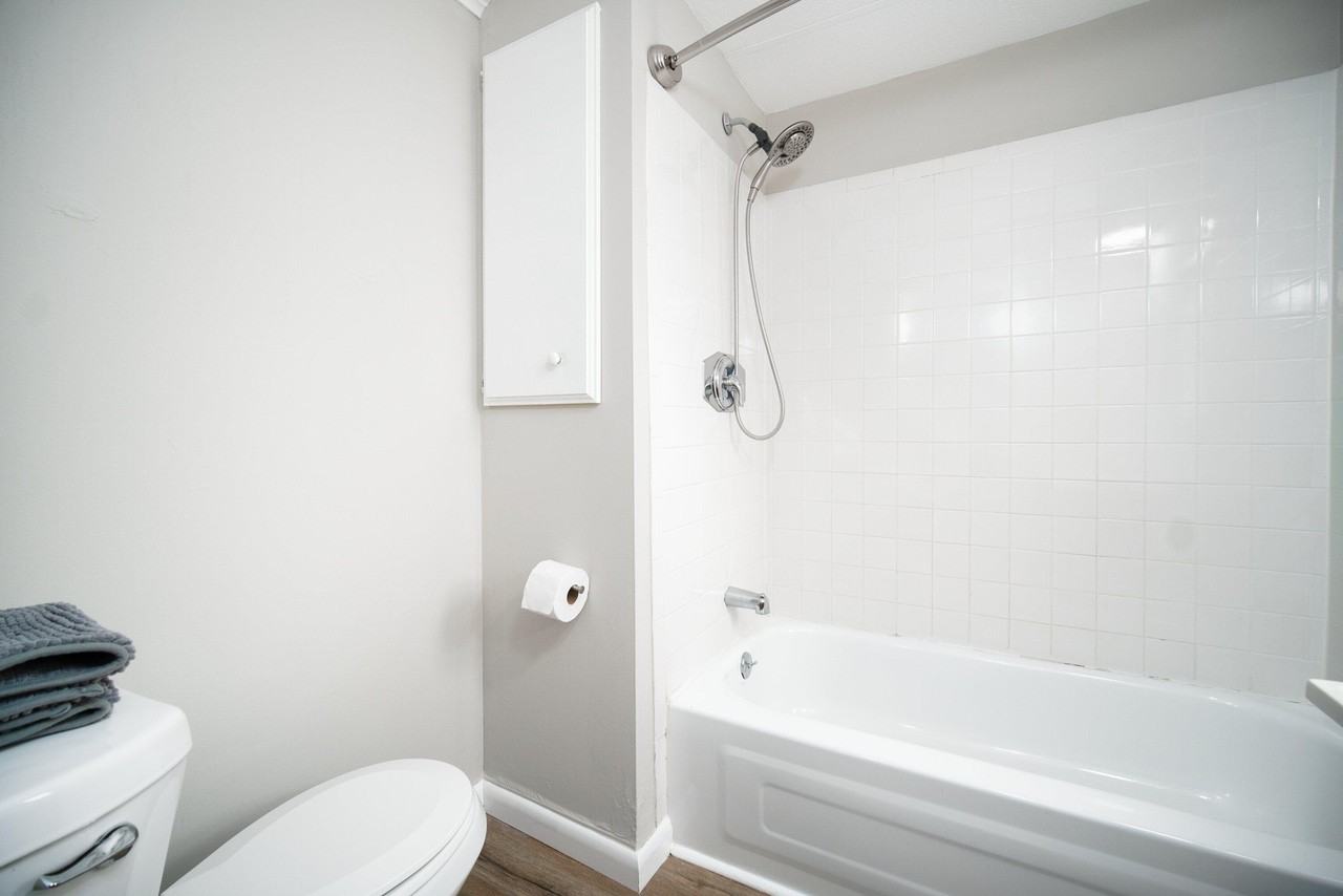 Longchamp Dr - Photo 5 of 25