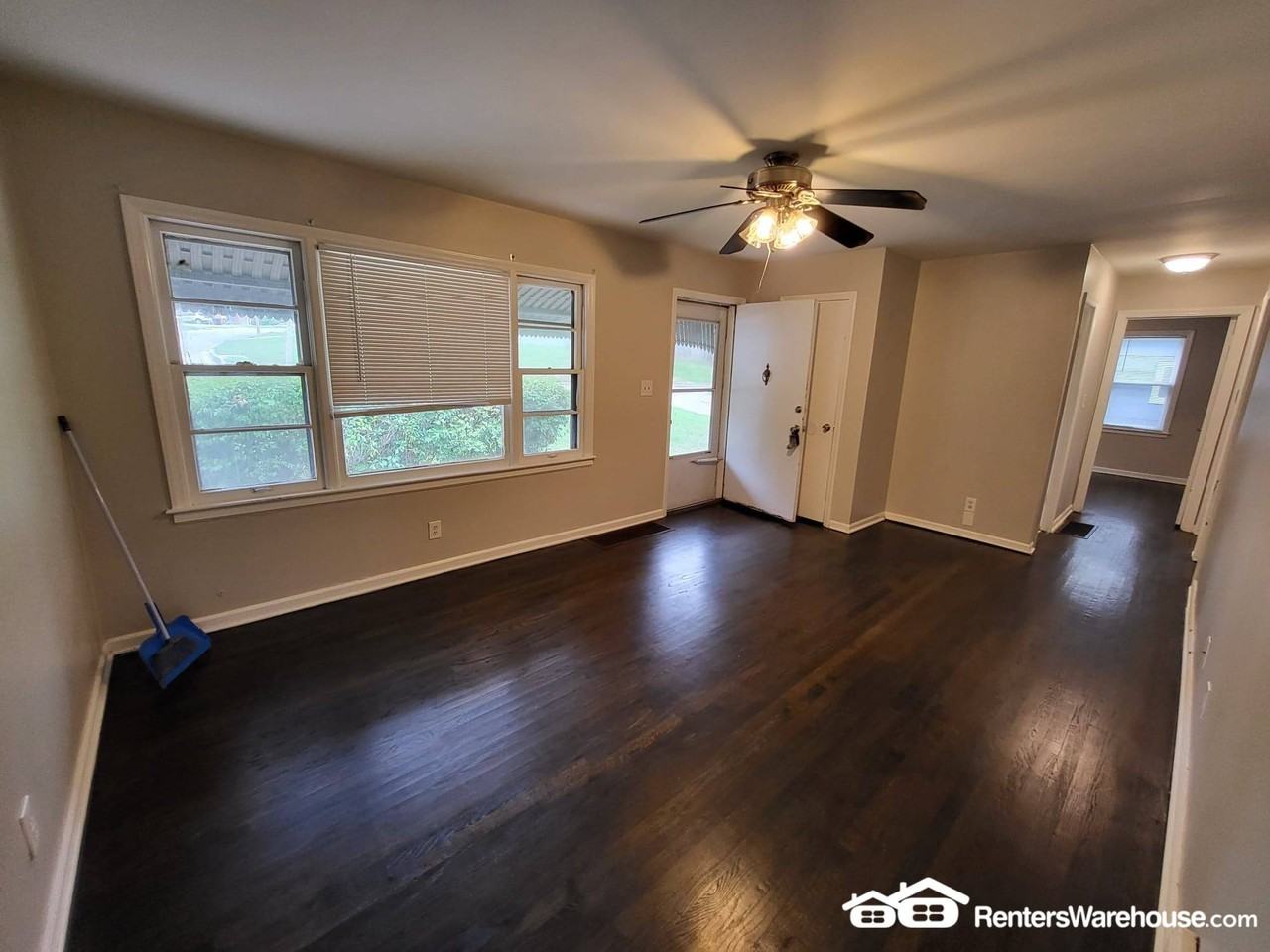 9131 Washington St - Photo 2 of 10