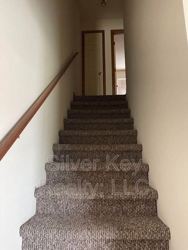 W Madison Ave #1787 - Photo 6 of 12