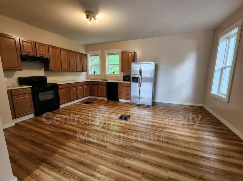 41 Lochness Rd - Photo 2 of 11