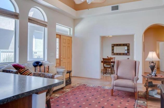 5712 West Treasure Cove Loop - Photo 2 of 5