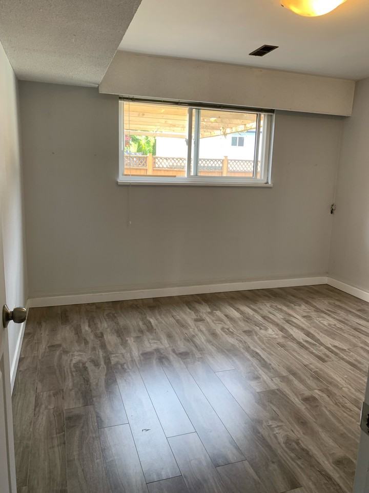 1951 Penny Place - Photo 3 of 7