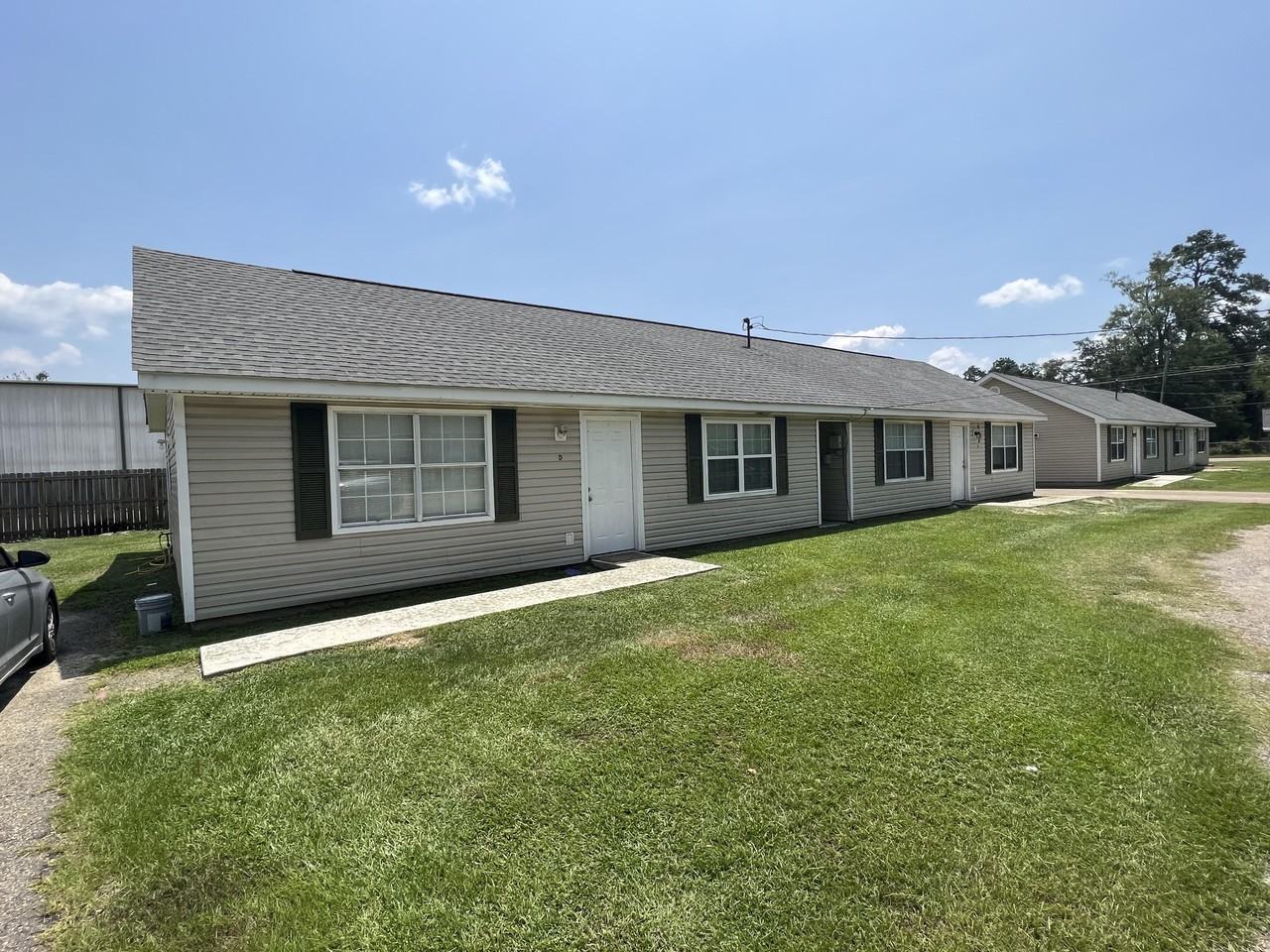 2315 Highway E 190 US Highway 190 East #A - Photo 4 of 4