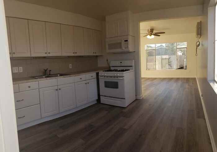 4812 Parks Ave - Photo 2 of 11