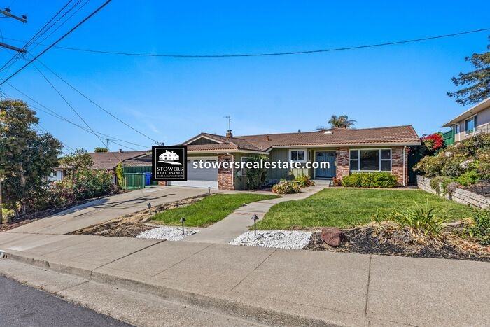 906 Hawthorne Dr - Photo 3 of 29