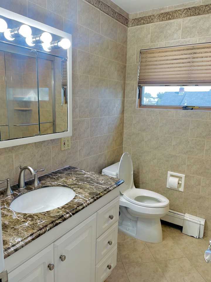 26 Blackbird Ln 2nd Fl #NA - Photo 3 of 14