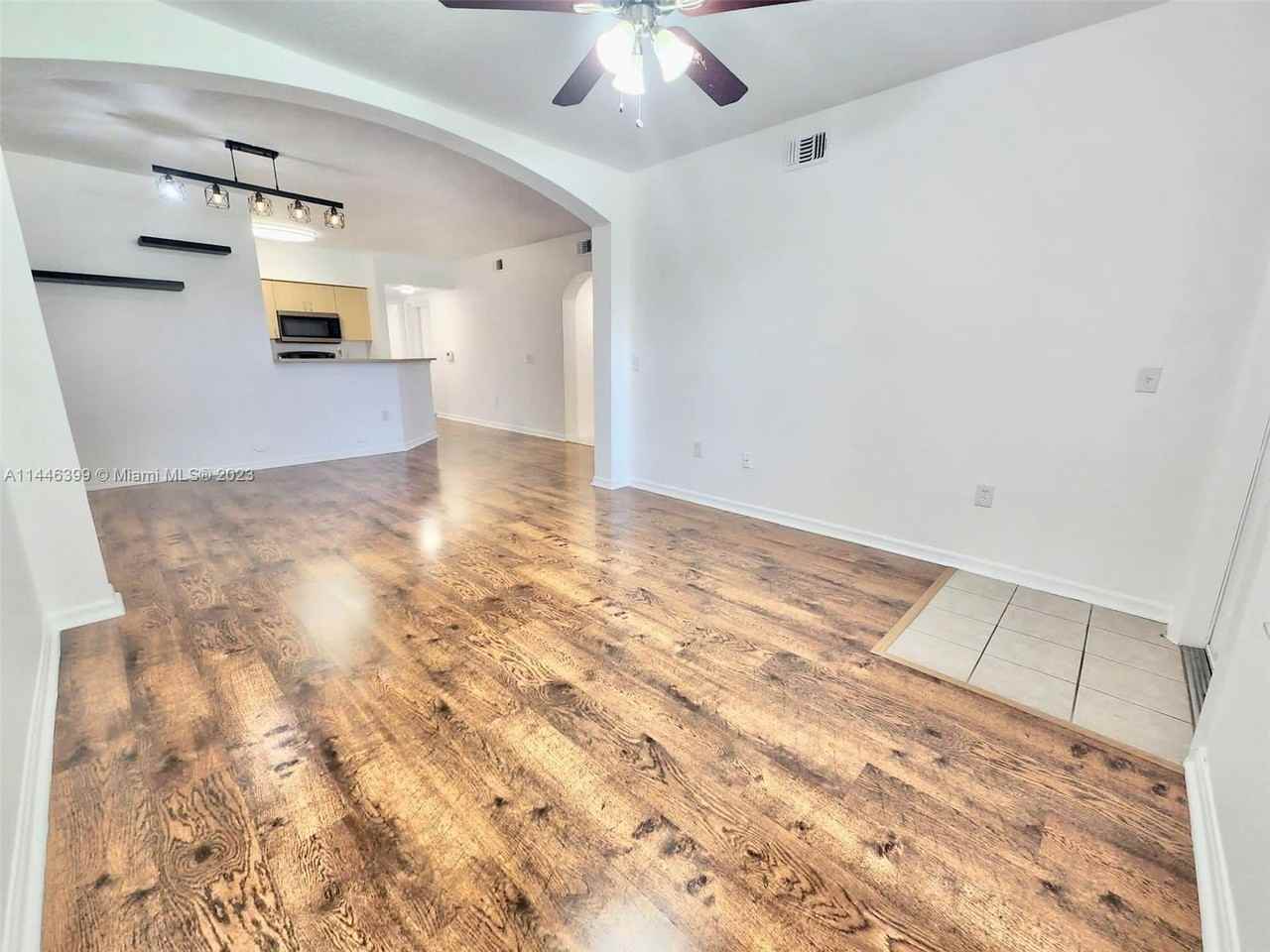 2209 Belmont Ln #2209 - Photo 2 of 19