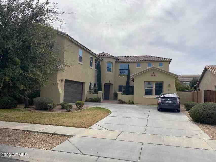 2757 E Powell Way #NA - Photo 2 of 26