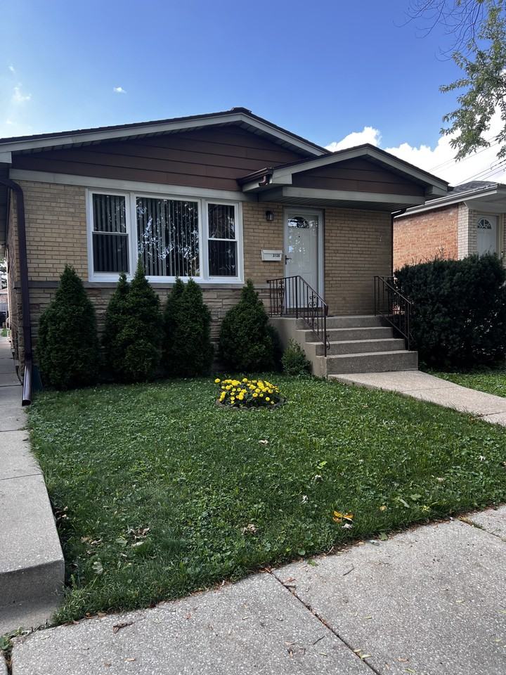 3136 N Olcott Ave NA, Chicago, IL 60707 3 Bedroom House for 2,200