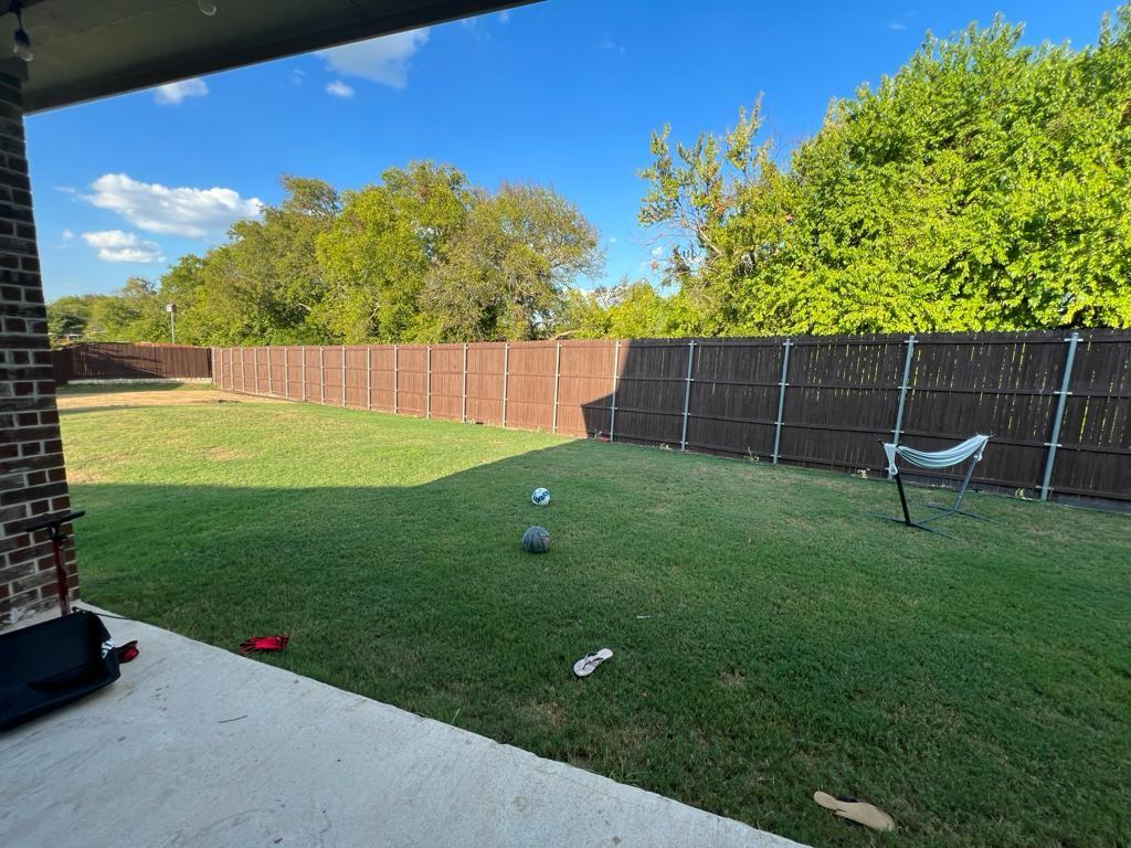 628 Crowell Dr #NA - Photo 3 of 8