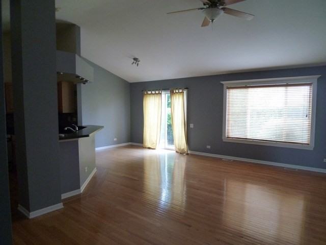 2660 Stanton Cir - Photo 3 of 15