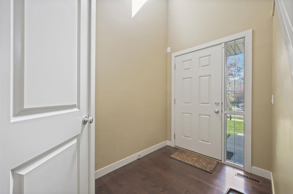 966 Prairie Springs Drive Southwest - Photo 3 of 16