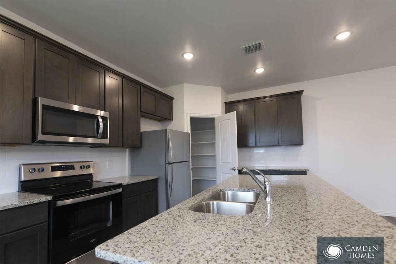 619 Spring Rain Rd - Photo 3 of 8