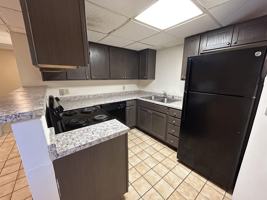featured image of 115 E Gorham St #4