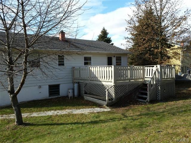 6 Valley Forge Way - Photo 2 of 10