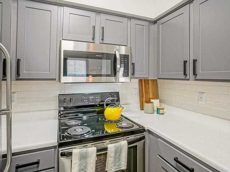 3305 Calle Cuervo Nw - Photo 6 of 50