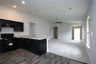 333 Mertle Dr Ne - Photo 2 of 25