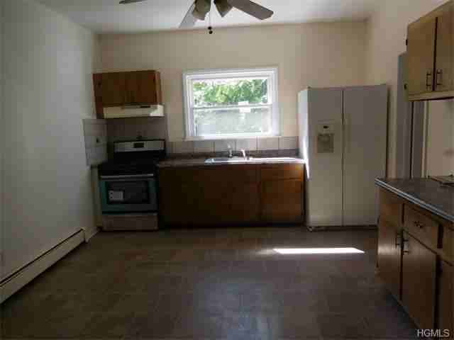 24 Lenox Ave - Photo 2 of 11