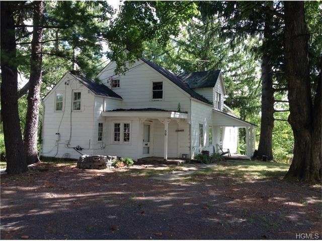 39 Babcock Ln - Photo 2 of 11
