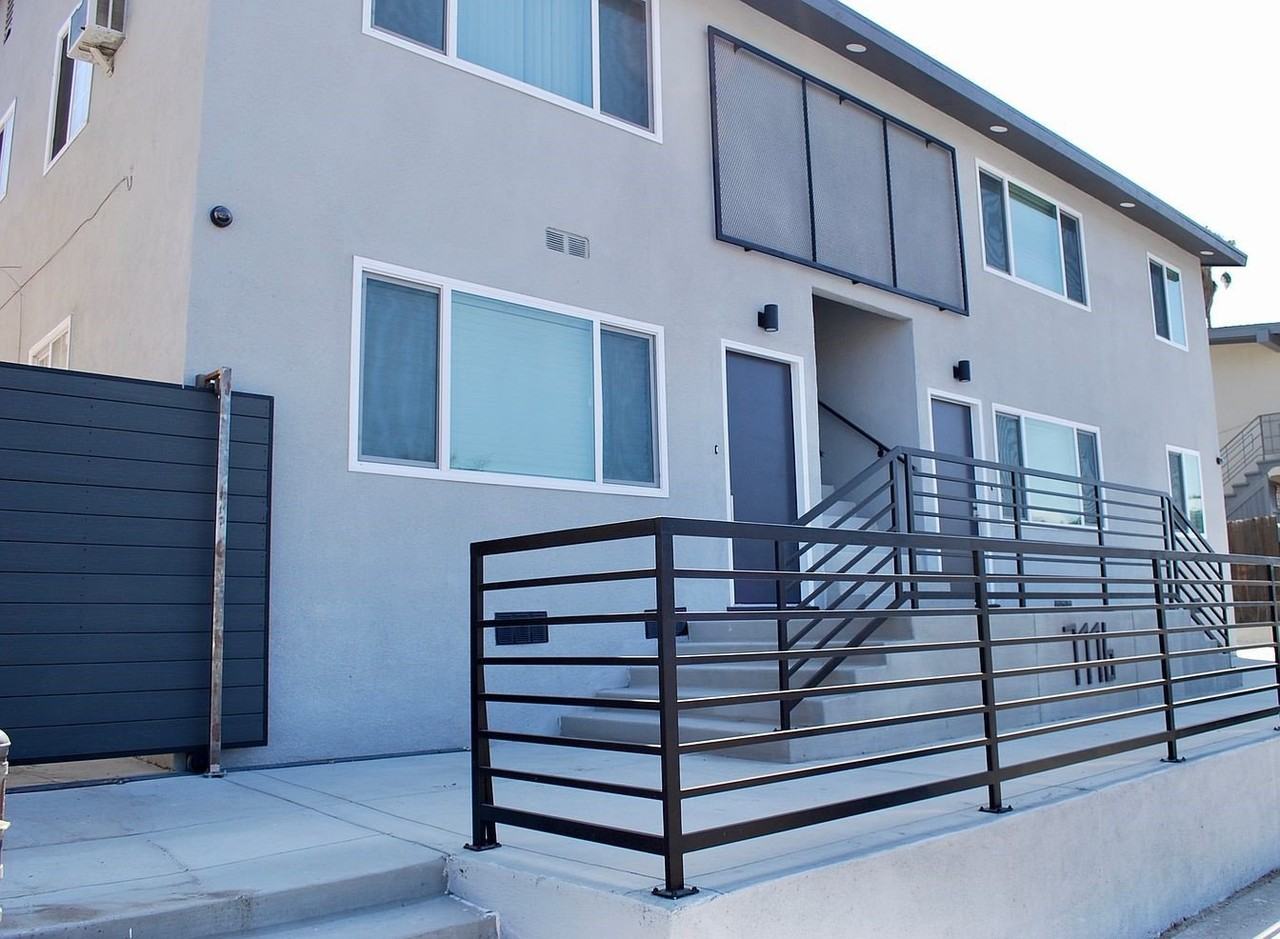 7116 S La Cienega Blvd #1 - Photo 2 of 30