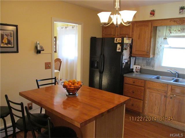 93 Witte Dr - Photo 3 of 25