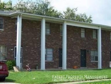 104 Dale Ave #3 - Photo 2 of 8