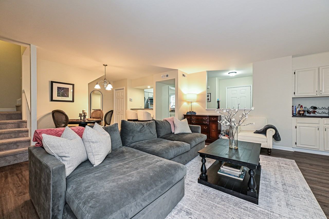 3625 Colony Crossing Dr - Photo 3 of 19