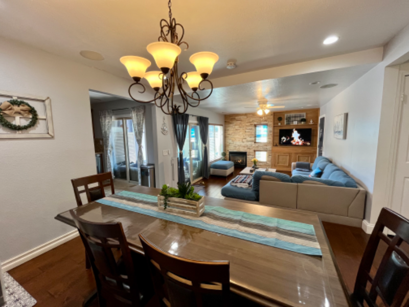 16891 Bluewater Ln - Photo 7 of 49