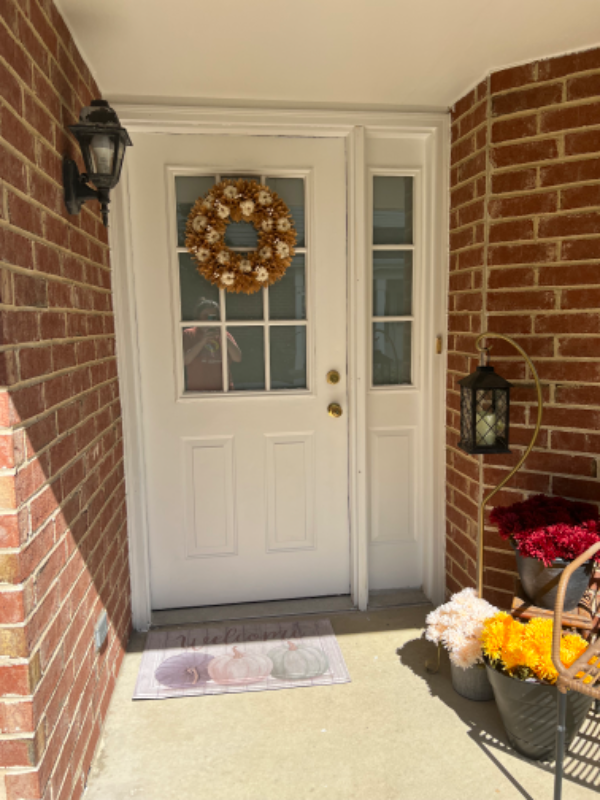 279 Ashbury Ln W - Photo 2 of 17