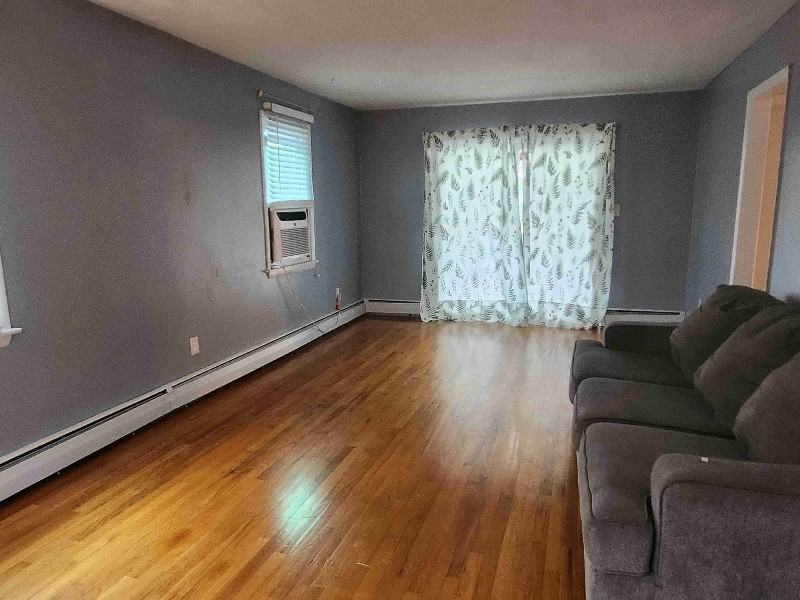 125 Rodes Ave - Photo 3 of 15