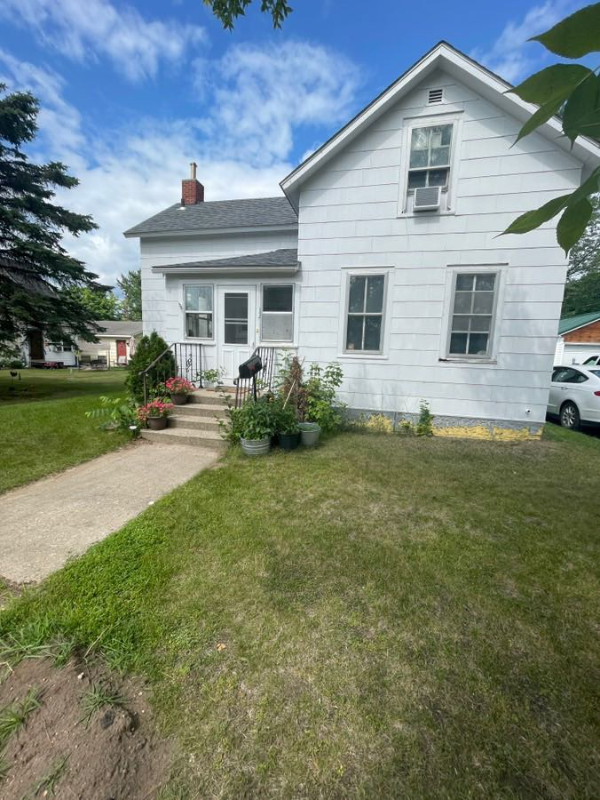 440 4th St Sw #440 - Photo 2 of 17