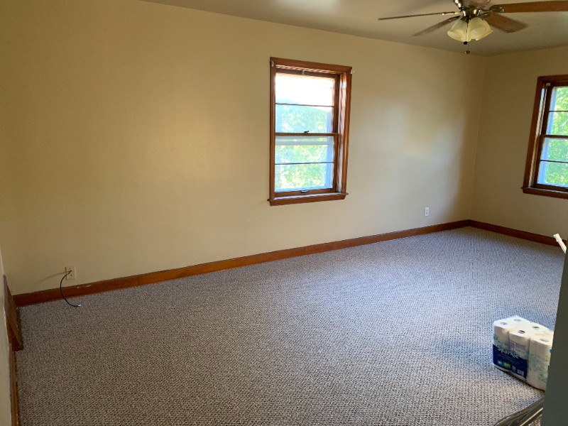 5311 W Hayes Ave - Photo 3 of 5