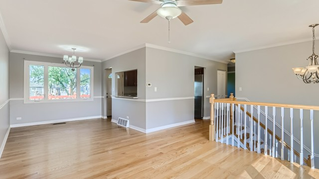 2212 Apache Ln - Photo 3 of 12