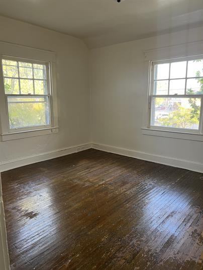 Jackson St E 156 - Photo 3 of 10