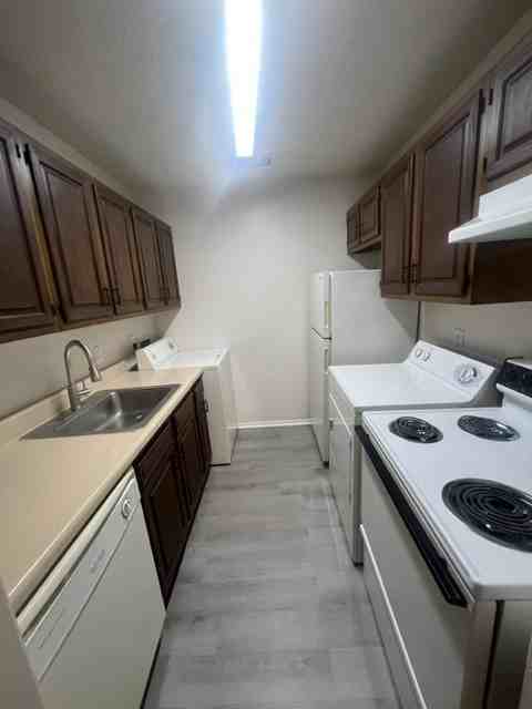 1855 North Street-06 #6 - Photo 2 of 9