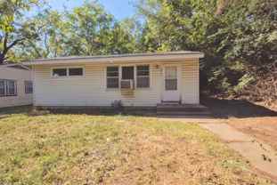 2731 Se Massachusetts Ave #1 - Photo 1 of 1