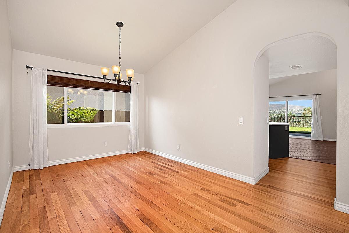 1808 Avenida La Posta #1 - Photo 5 of 27