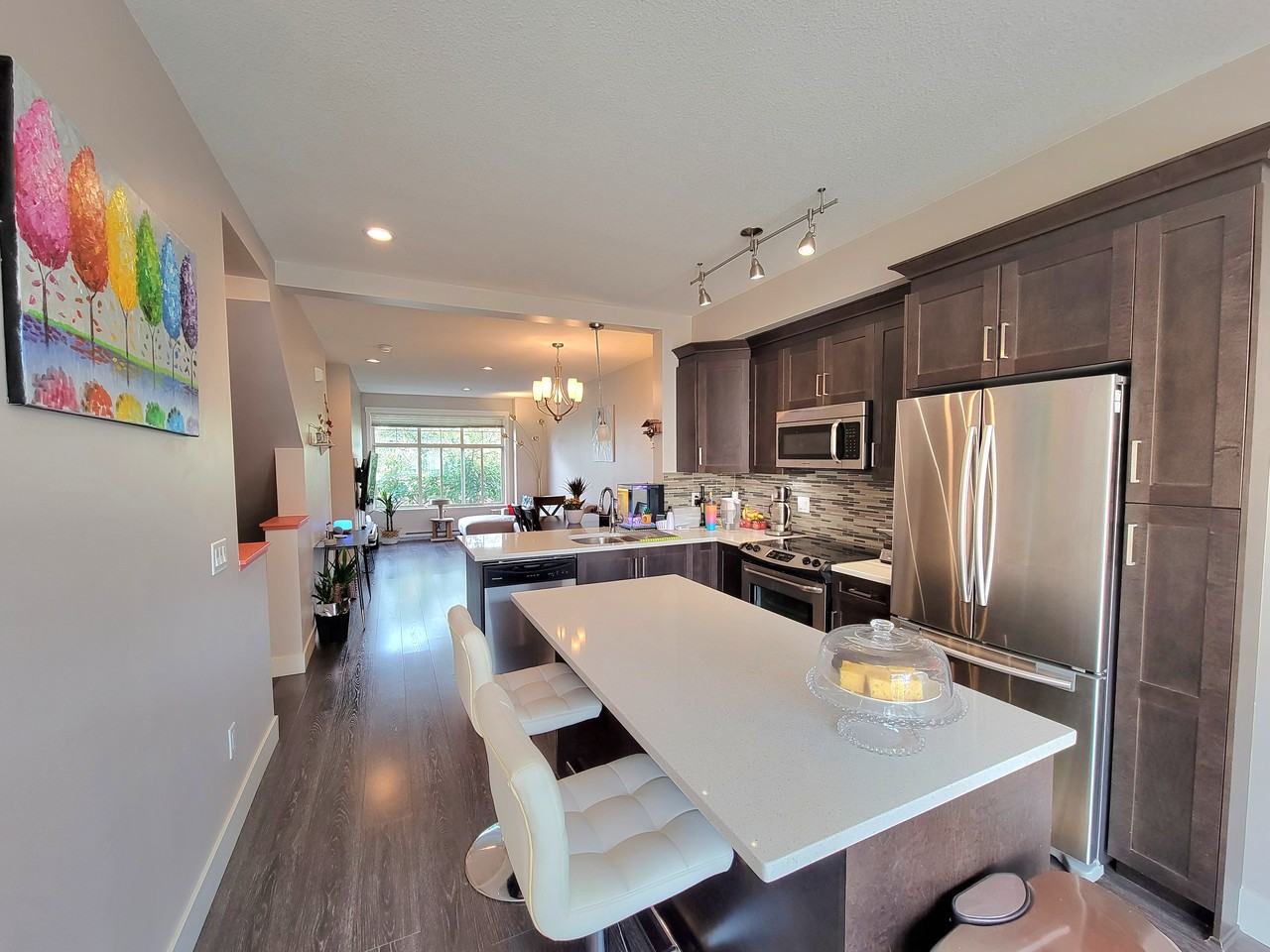 19525 73 Avenue - Photo 2 of 21