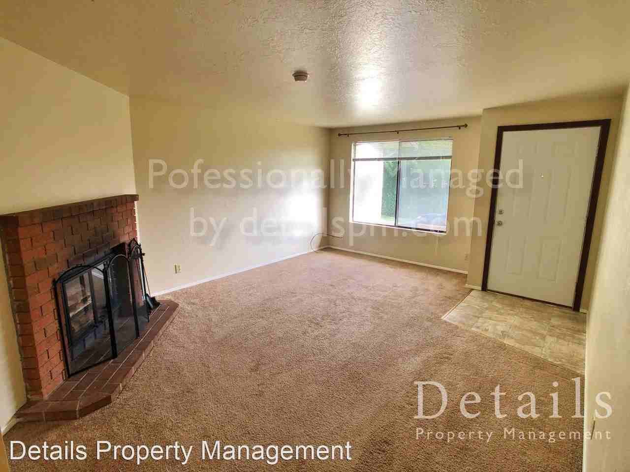 9467/9469 Silverdale Loop Rd NW - Photo 2 of 14