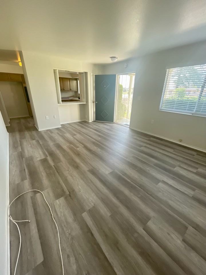 26296 Cherry Hills Blvd #1 - Photo 3 of 15