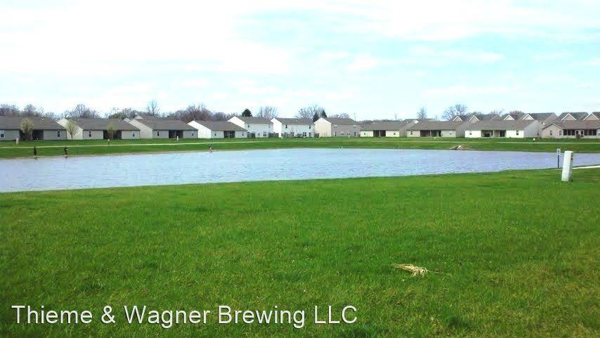 2334 Hopkins Dr - Photo 2 of 12