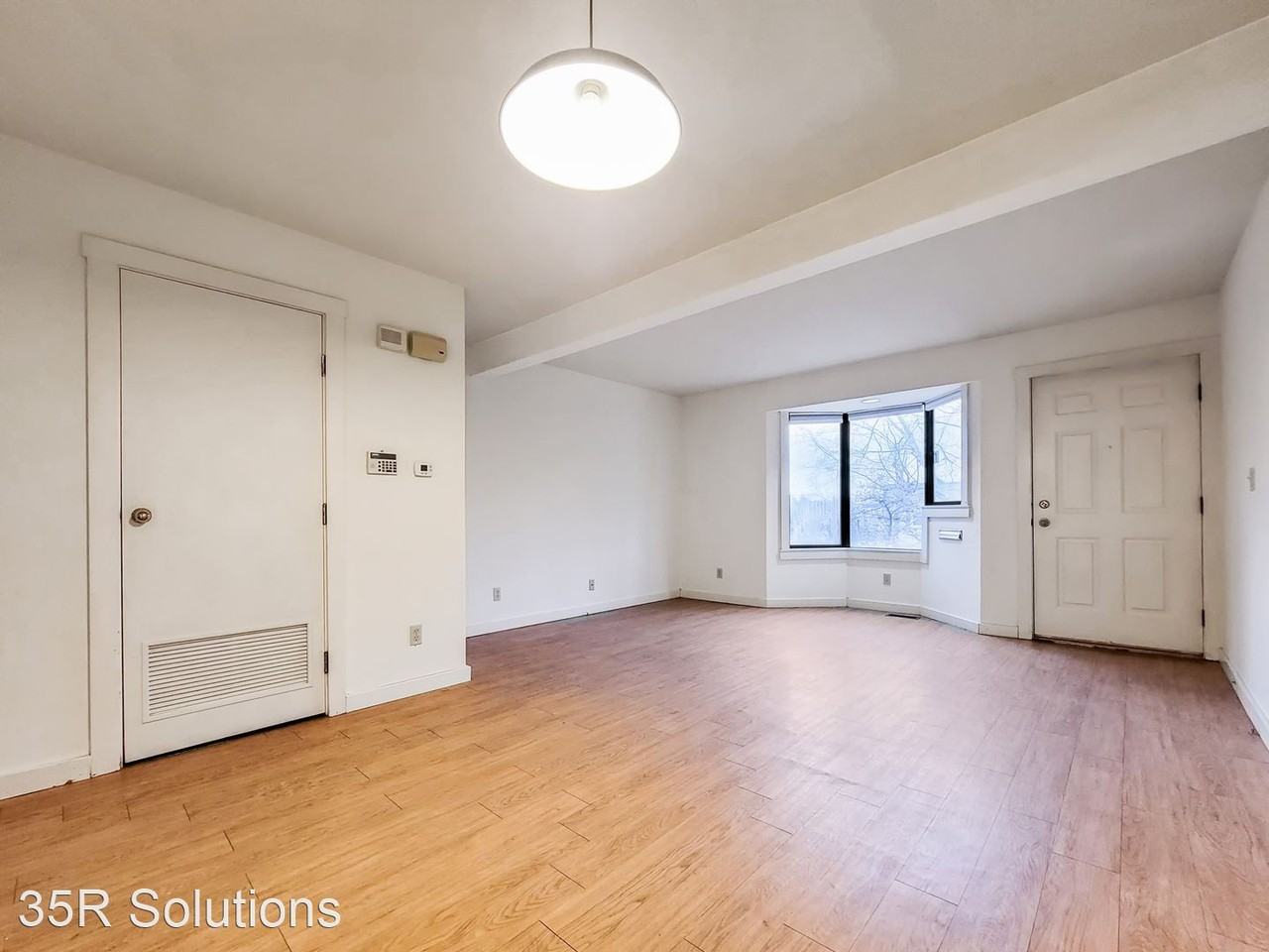 110 16th Ave - Photo 3 of 16