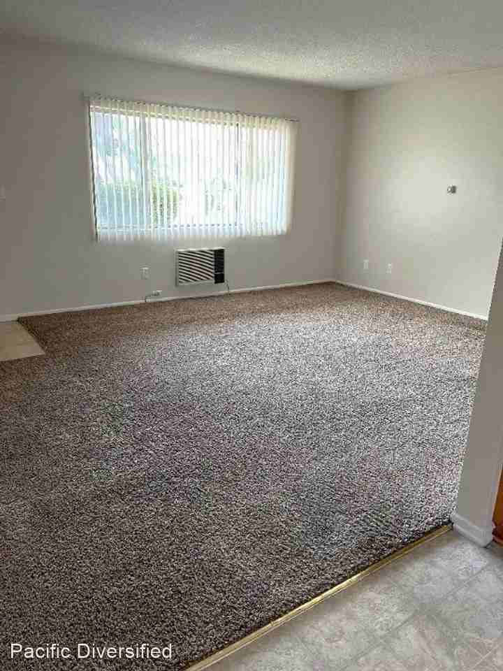 630 & 638 Silverwood - Photo 3 of 11