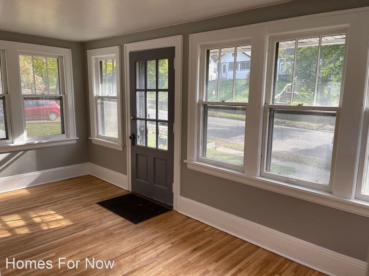 1681 Minnehaha Ave E - Photo 2 of 12
