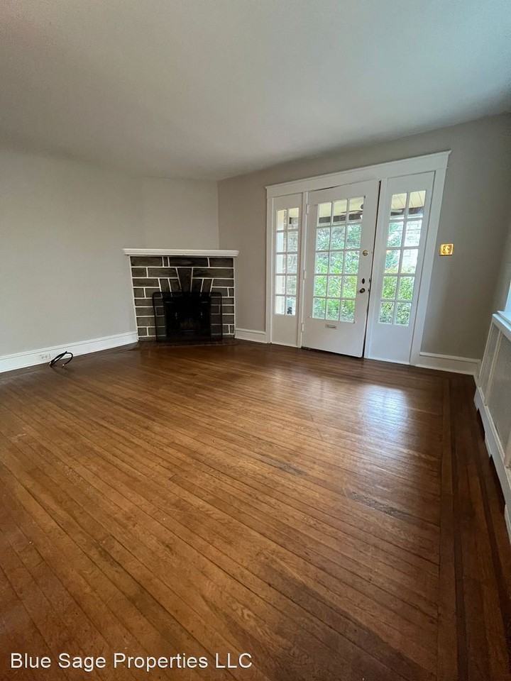 314 Ballymore Rd - Photo 3 of 28