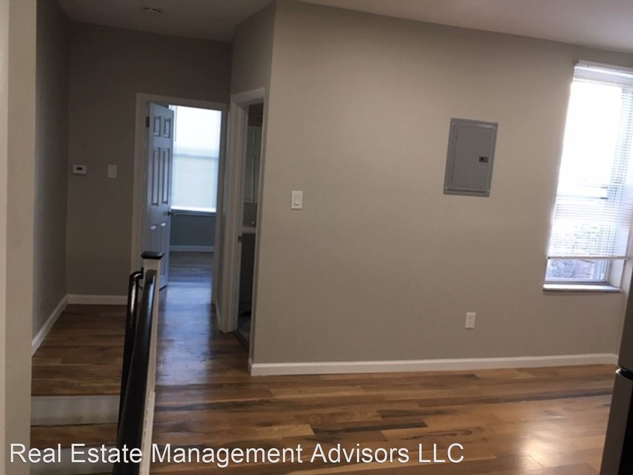 6109 Reedland Street - Photo 2 of 11