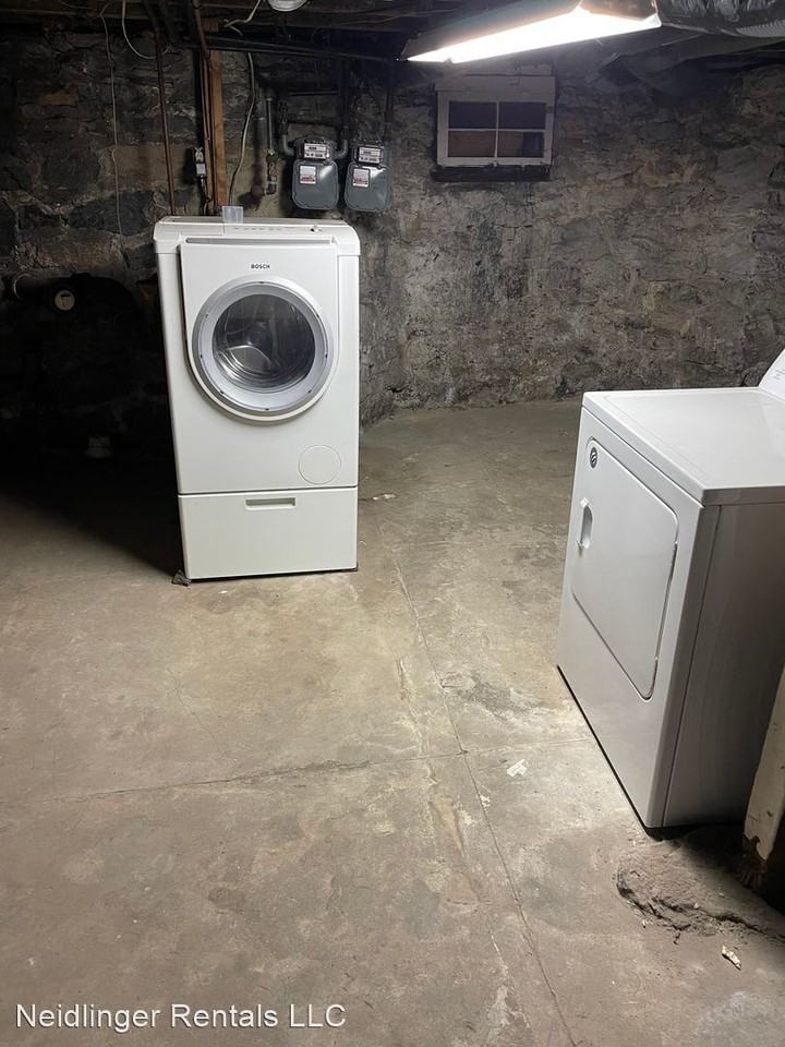 423 N Hanover Street - Photo 2 of 24