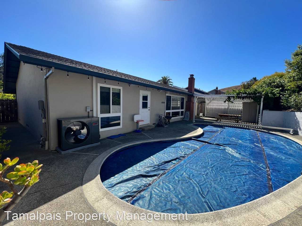 1907 Las Gallinas Ave - Photo 2 of 21